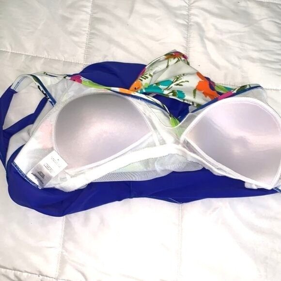 Body Concepts Floral Print One-Piece Swimsuit Size 18 Nylon & Spandex Womens Swi - Picture 3 of 7